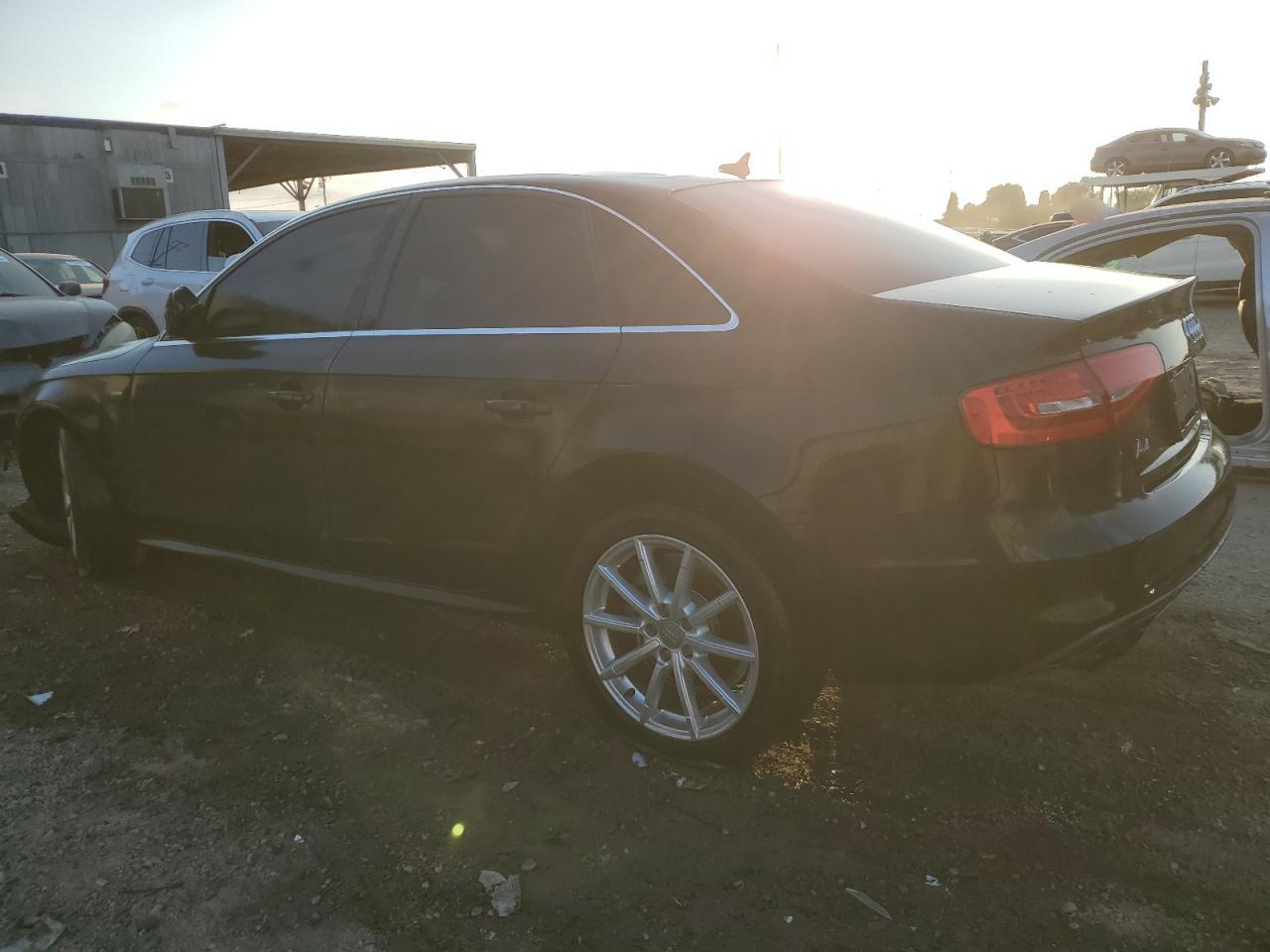 VIN WAUAFAFL5FN016519 2015 AUDI A4 no.2