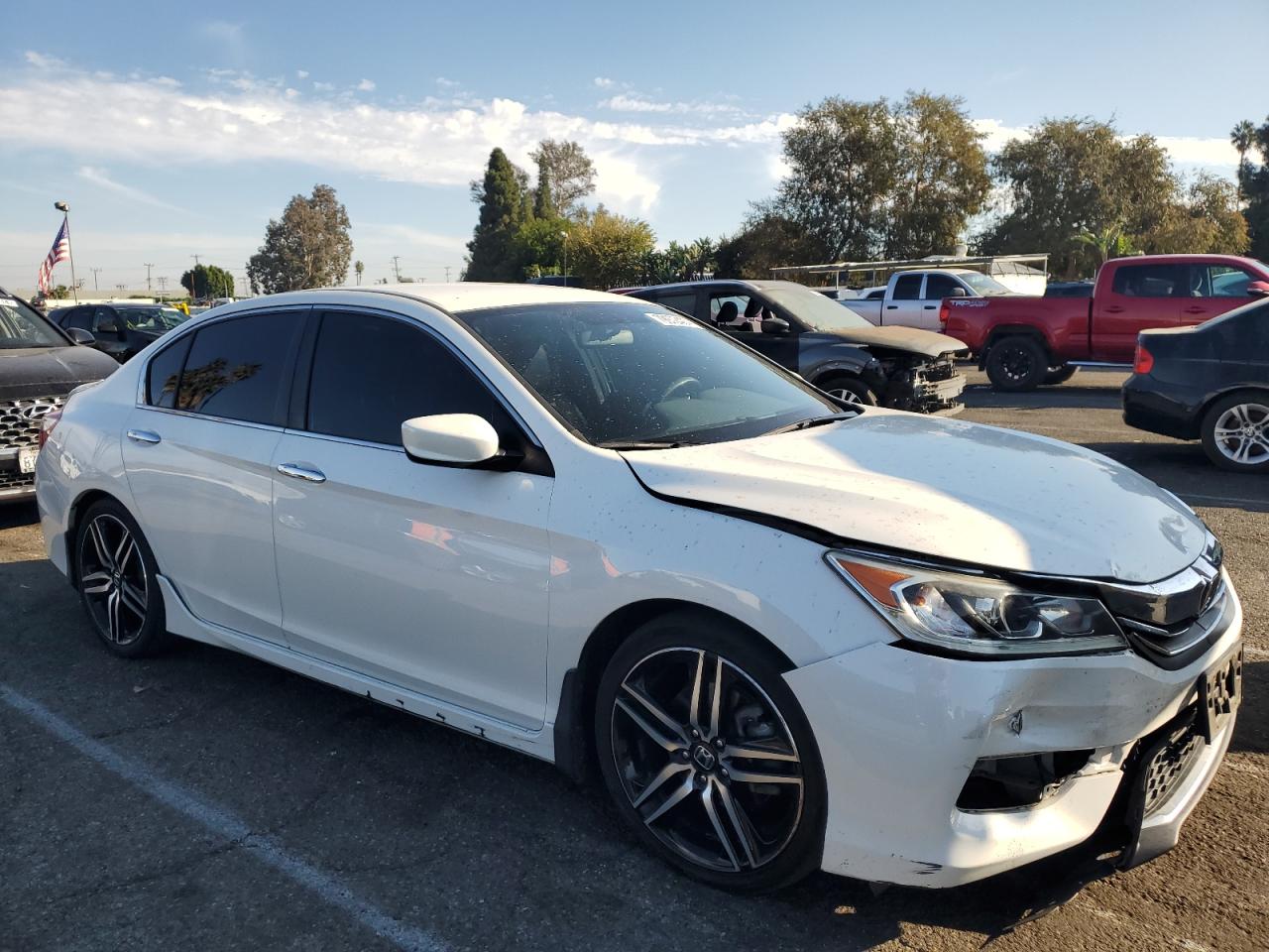 2016 Honda Accord - Image 4
