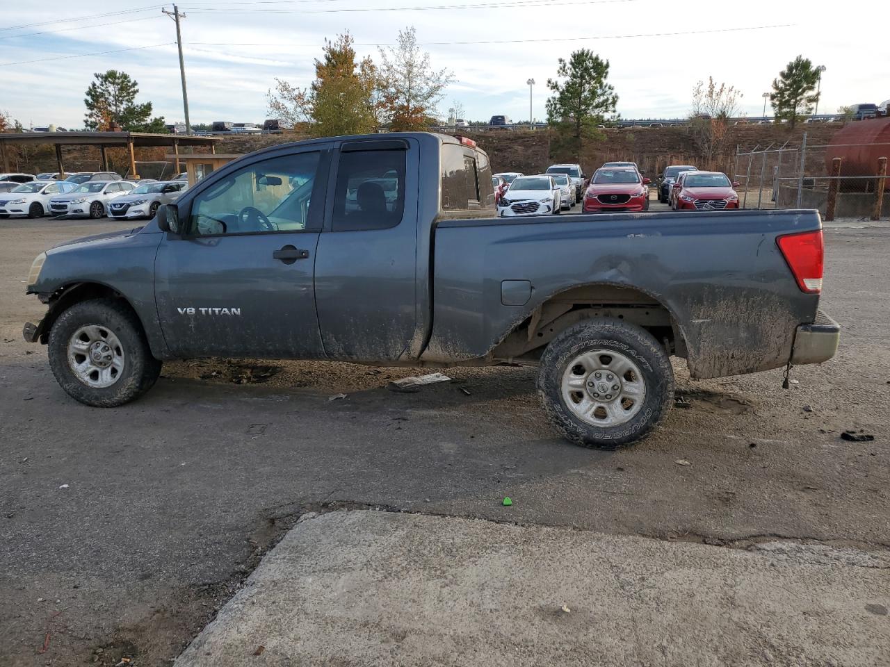 2005 Nissan Titan - Image 2