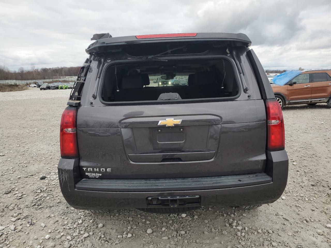 2017 Chevrolet Tahoe - Image 6