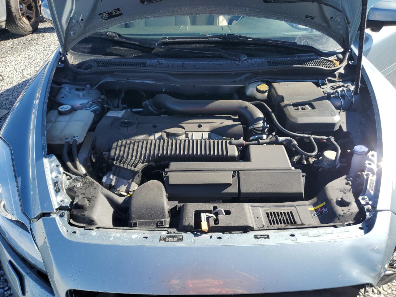 2011 Volvo C70 - Image 11