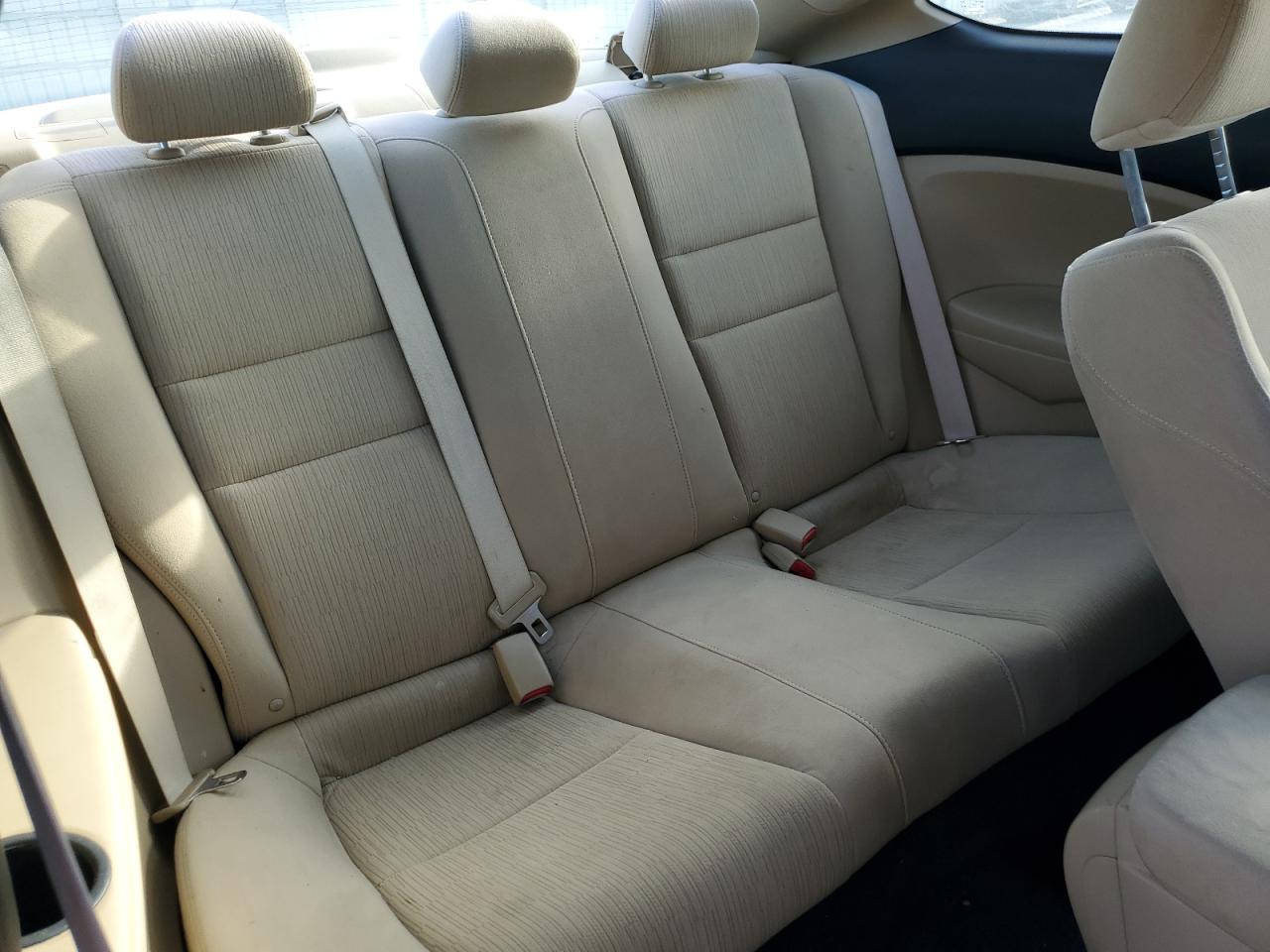2012 Honda Accord - Image 10