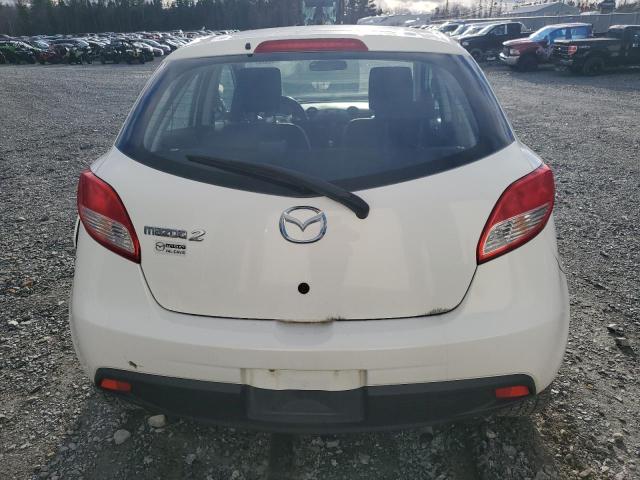 Хэтчбеки MAZDA 2 2013 Белы