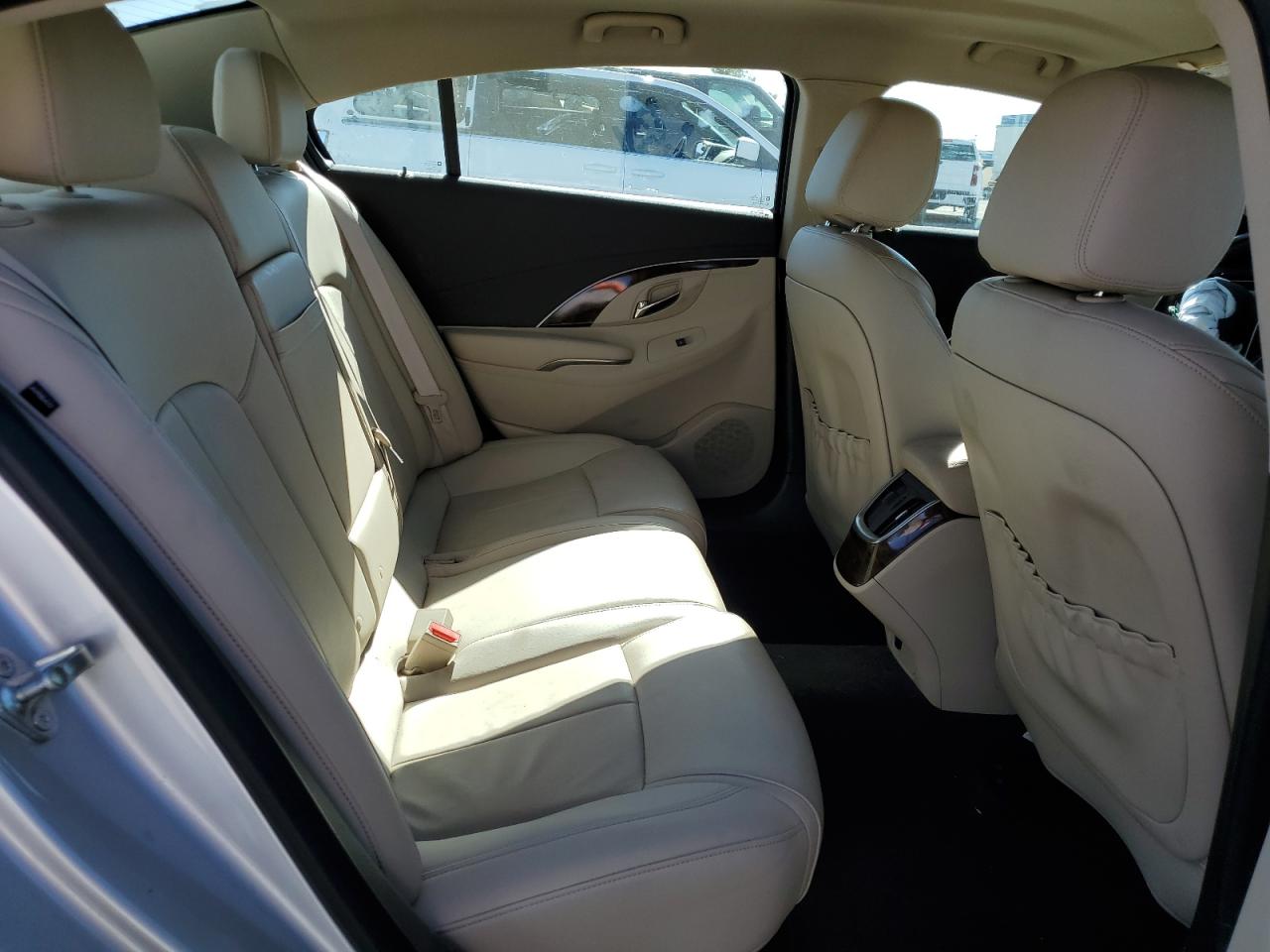 2015 Buick LaCrosse - Image 10