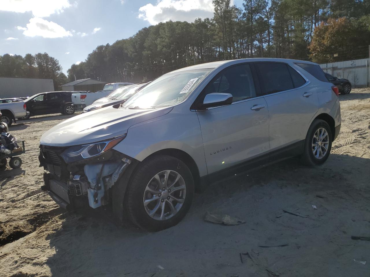 2020 Chevrolet Equinox - Image 1