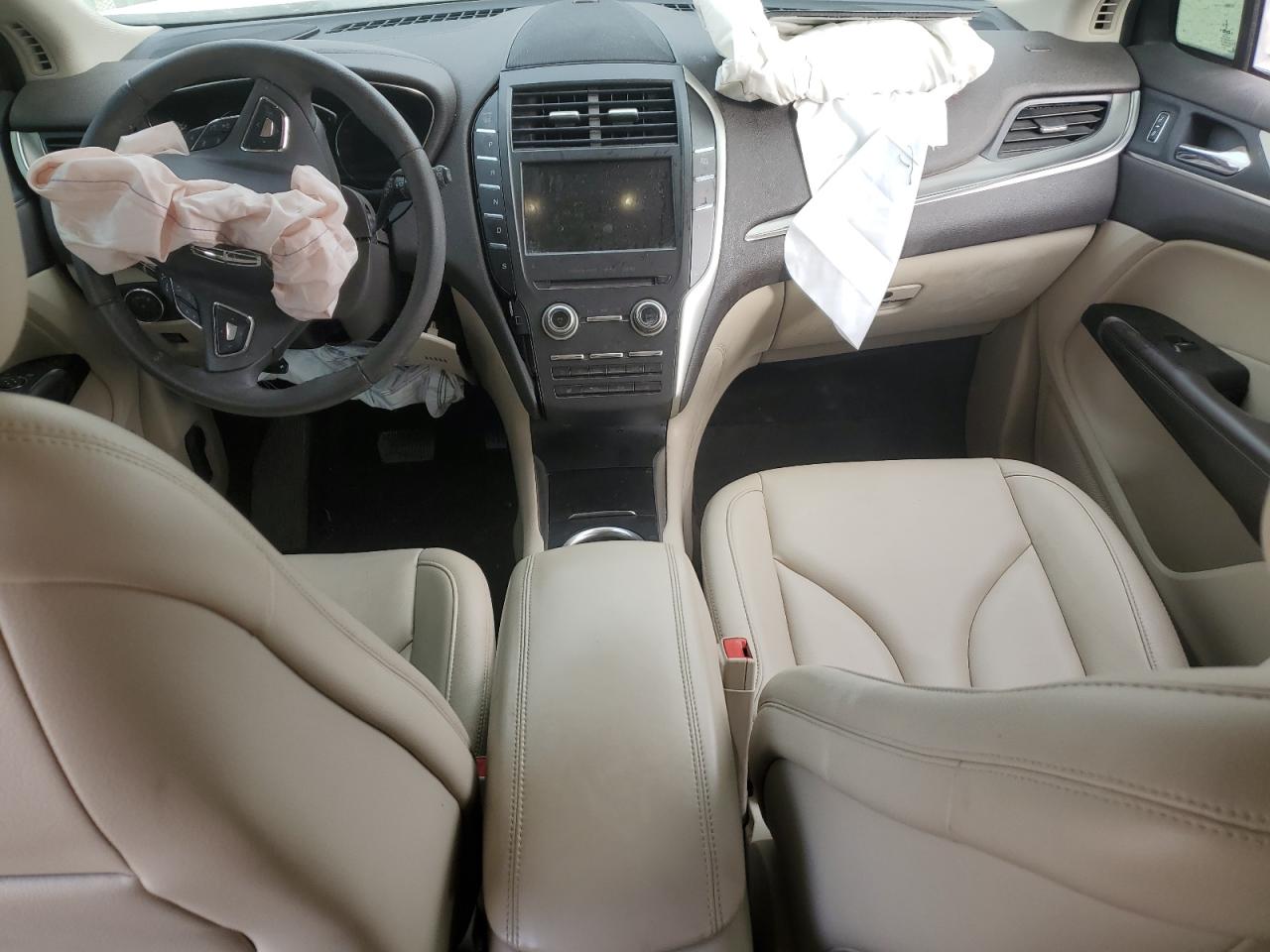 2019 Lincoln MKZ - Image 8