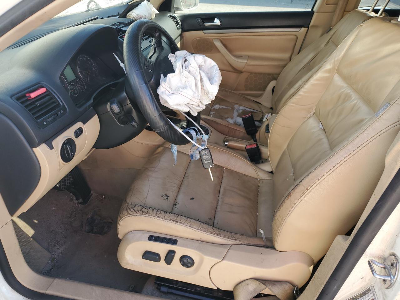 2007 Volkswagen Jetta - Image 7