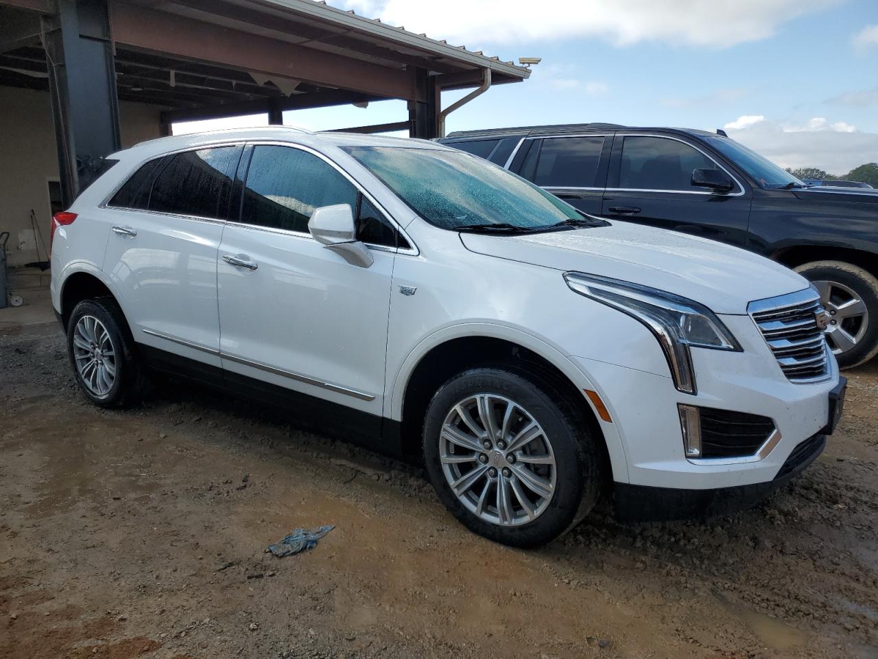 VIN 1GYKNARS0HZ106342 2017 CADILLAC XT5 no.4