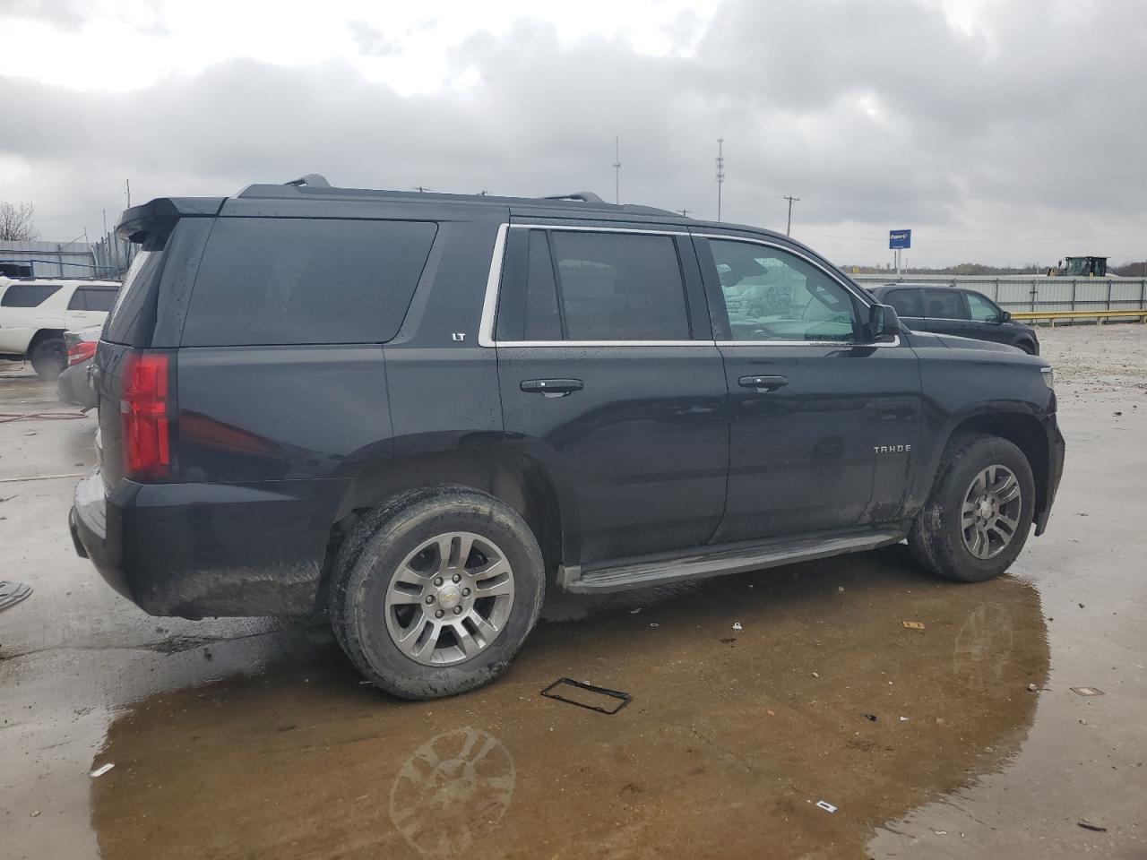 2015 Chevrolet Tahoe - Image 3