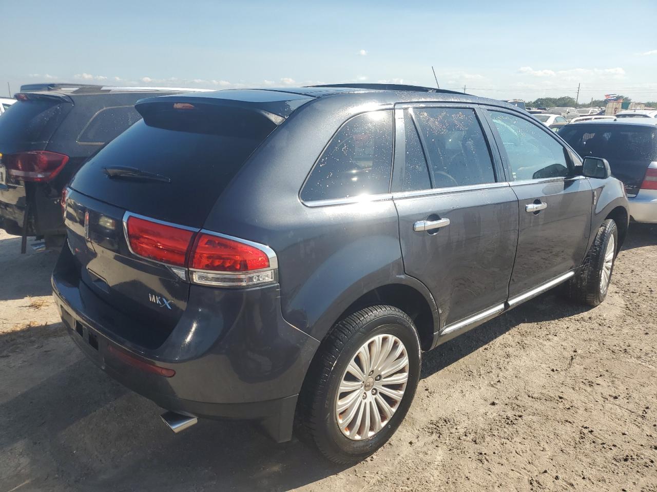 VIN 2LMDJ6JK7EBL14025 2014 LINCOLN MKX no.3