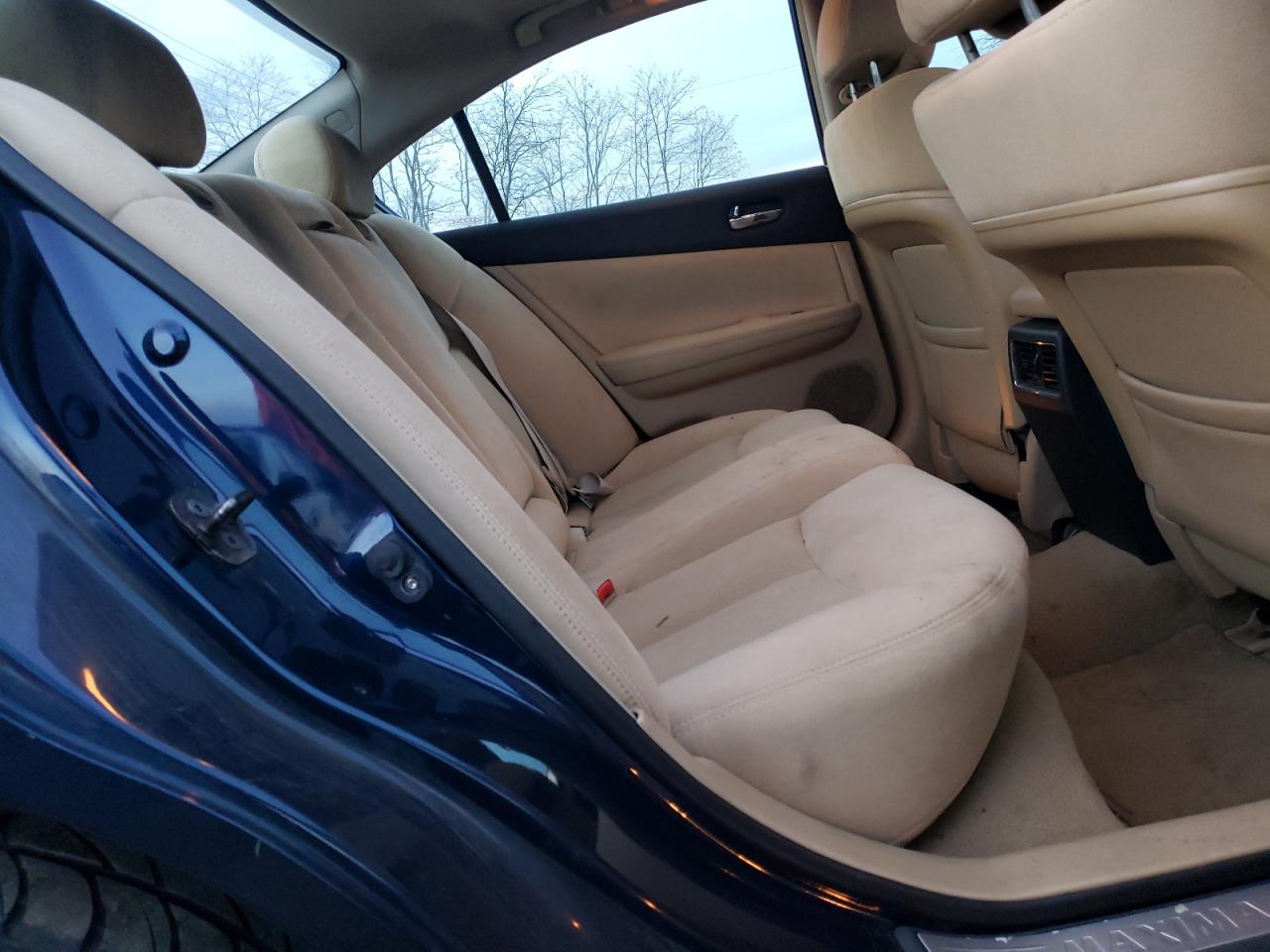 2010 Nissan Maxima - Image 10