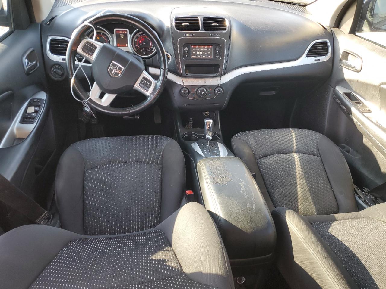 2018 Dodge Journey - Image 8