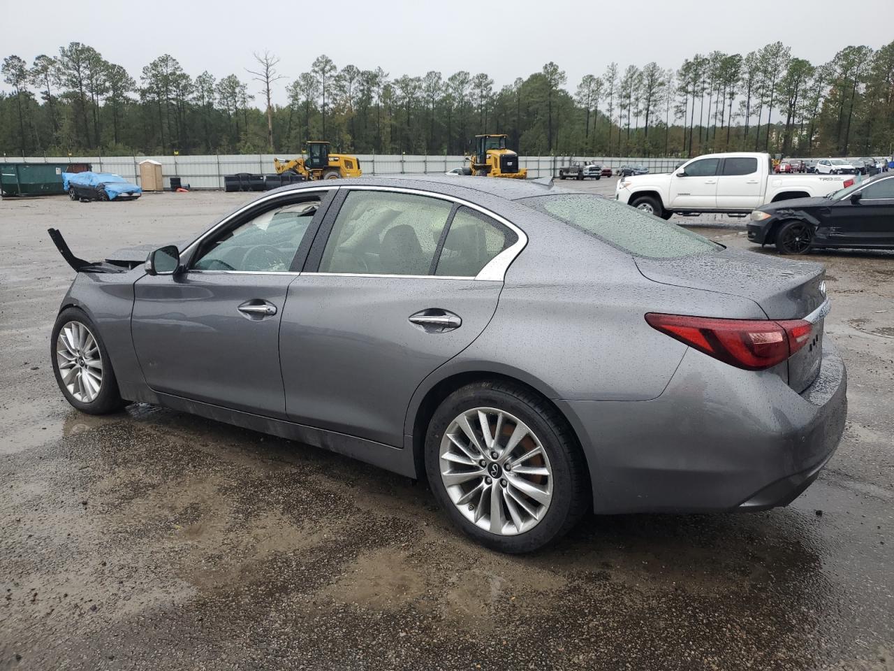 2021 Infiniti Q50 - Image 2