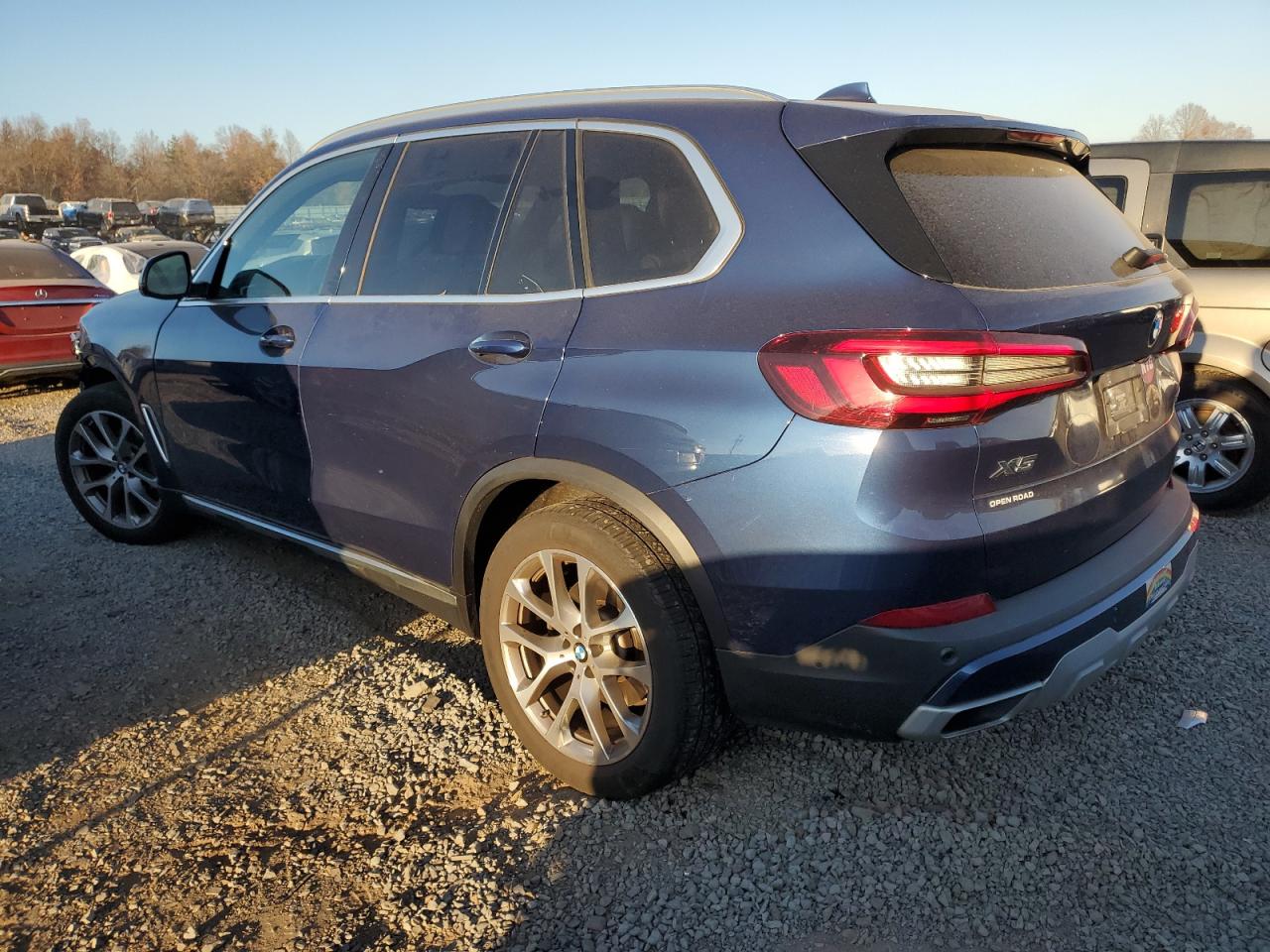 5UXCR6C06N9L52521 2022 BMW X5 - Image 2