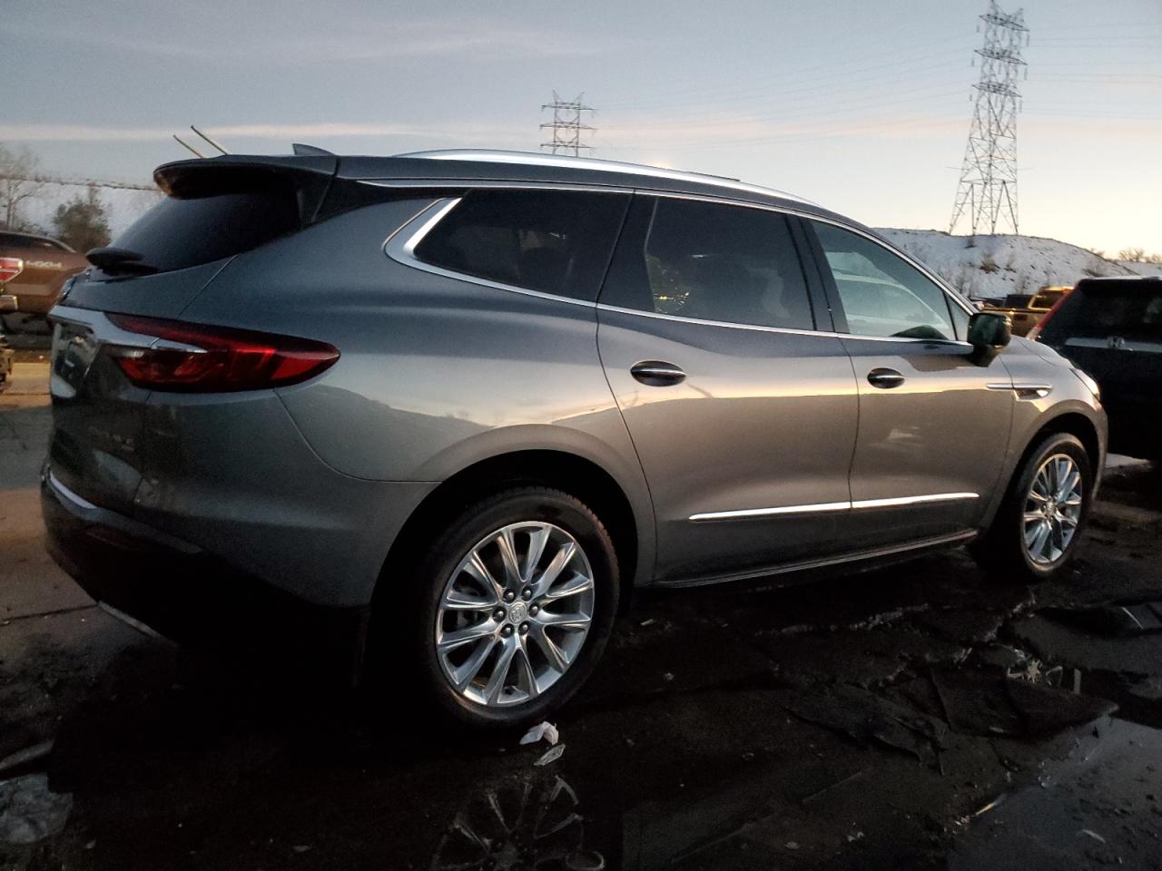 2018 Buick Enclave - Image 3