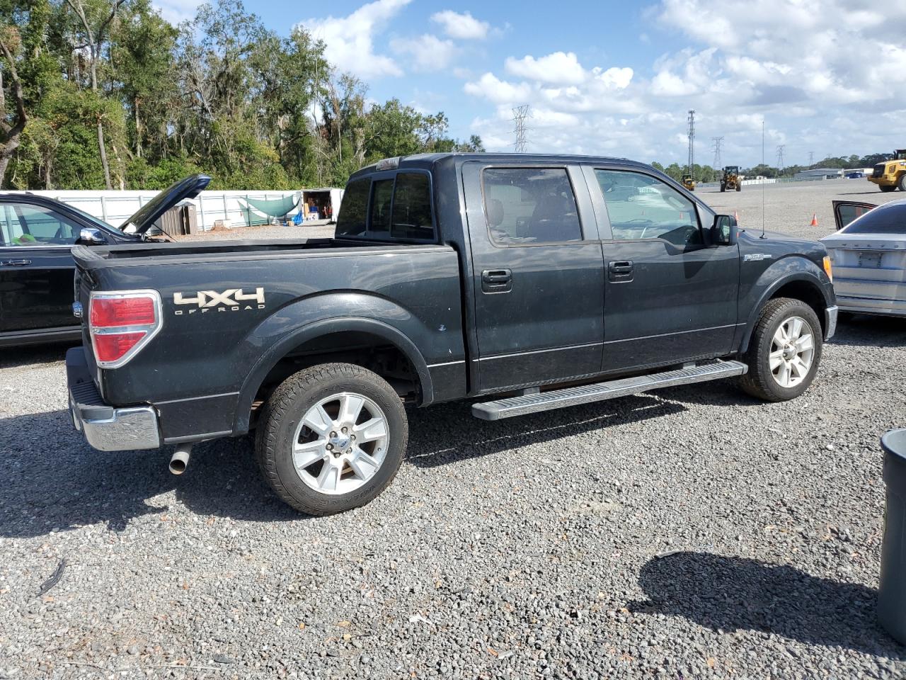 2011 Ford F-150 - Image 3