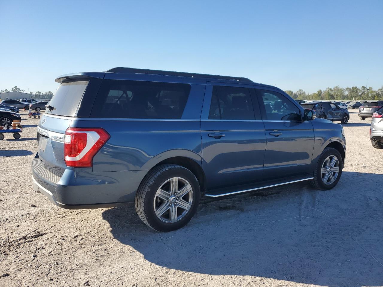 2019 Ford Expedition - Image 3