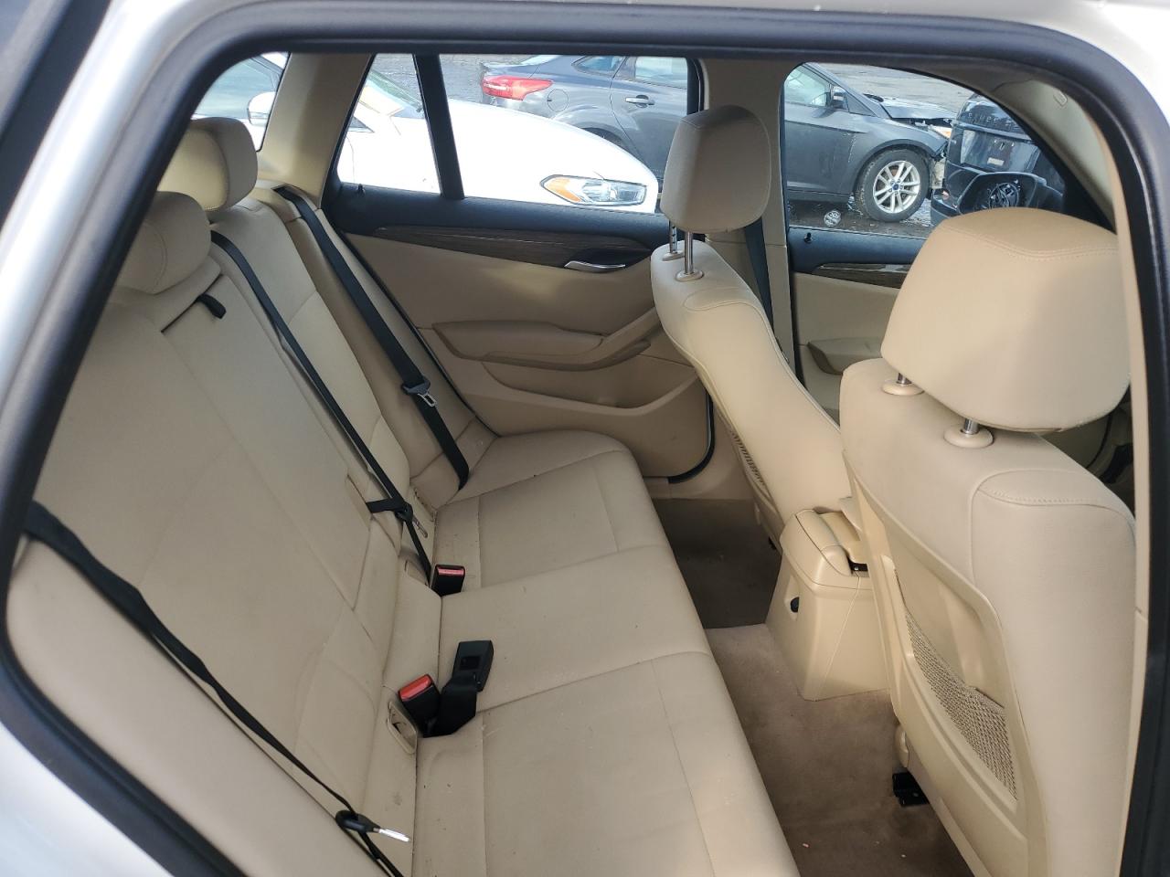 2013 BMW X1 - Image 11