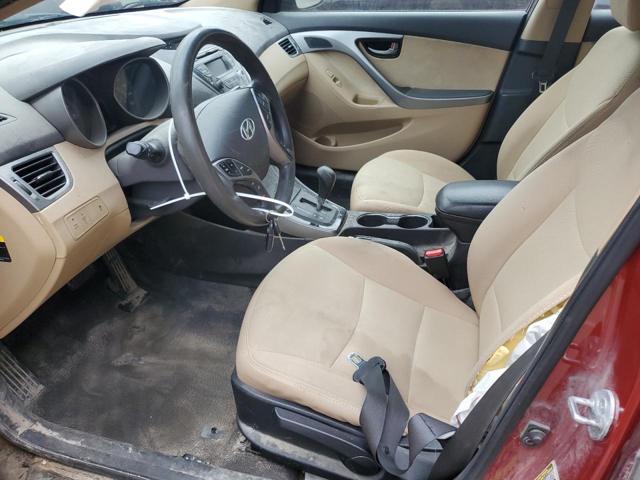 2013 Hyundai Elantra - Image 7