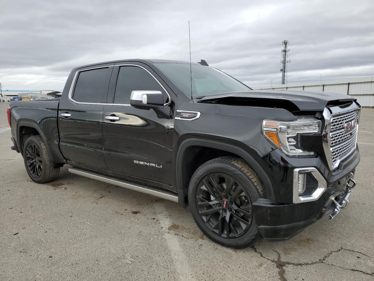 2021 GMC Sierra - Image 4
