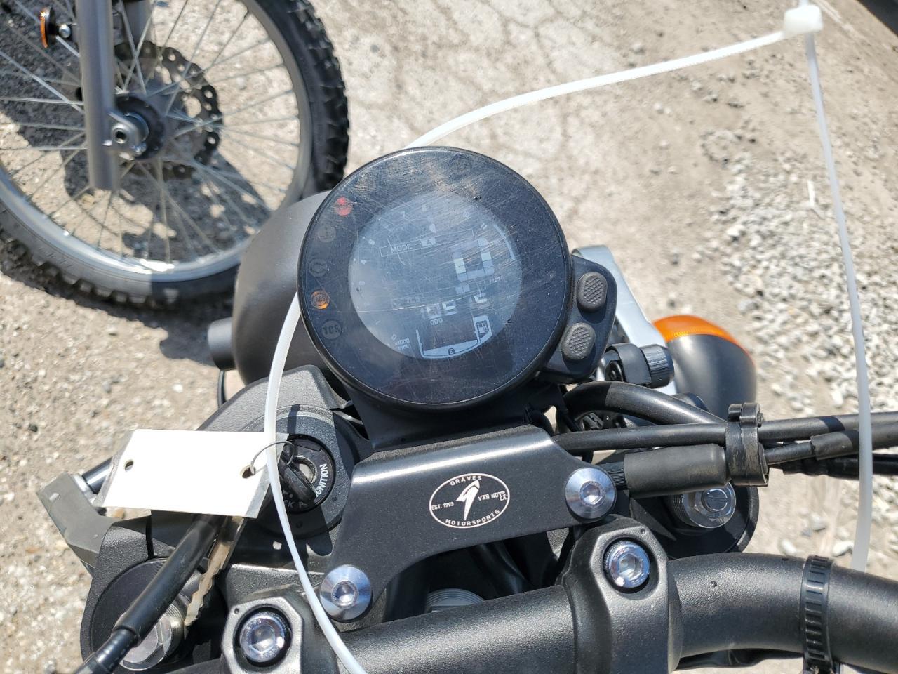 2016 Yamaha Xsr900 60Th Anniversary VIN: JYARN47E0GA001392 Lot: 79244554