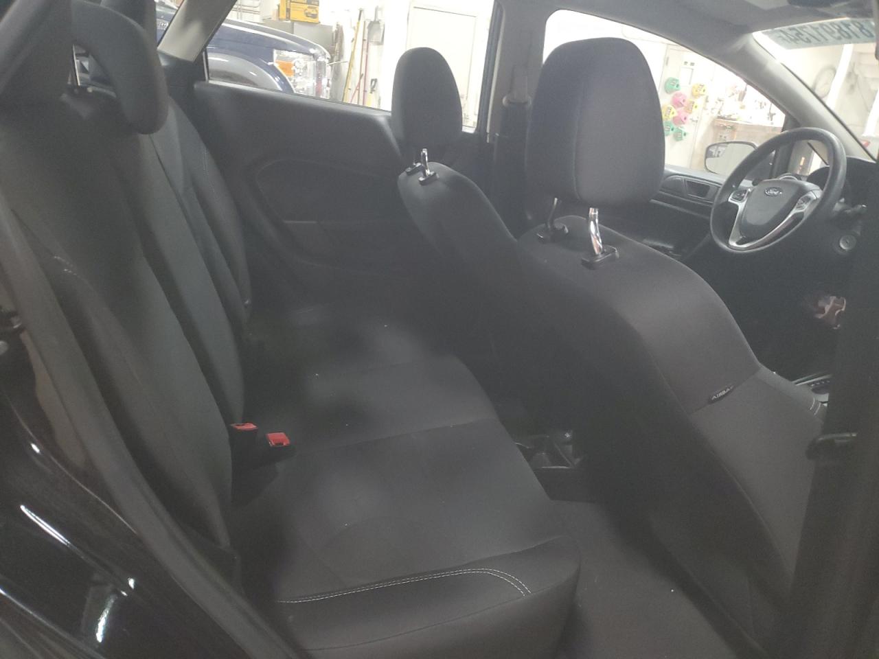 2017 Ford Fiesta - Image 10