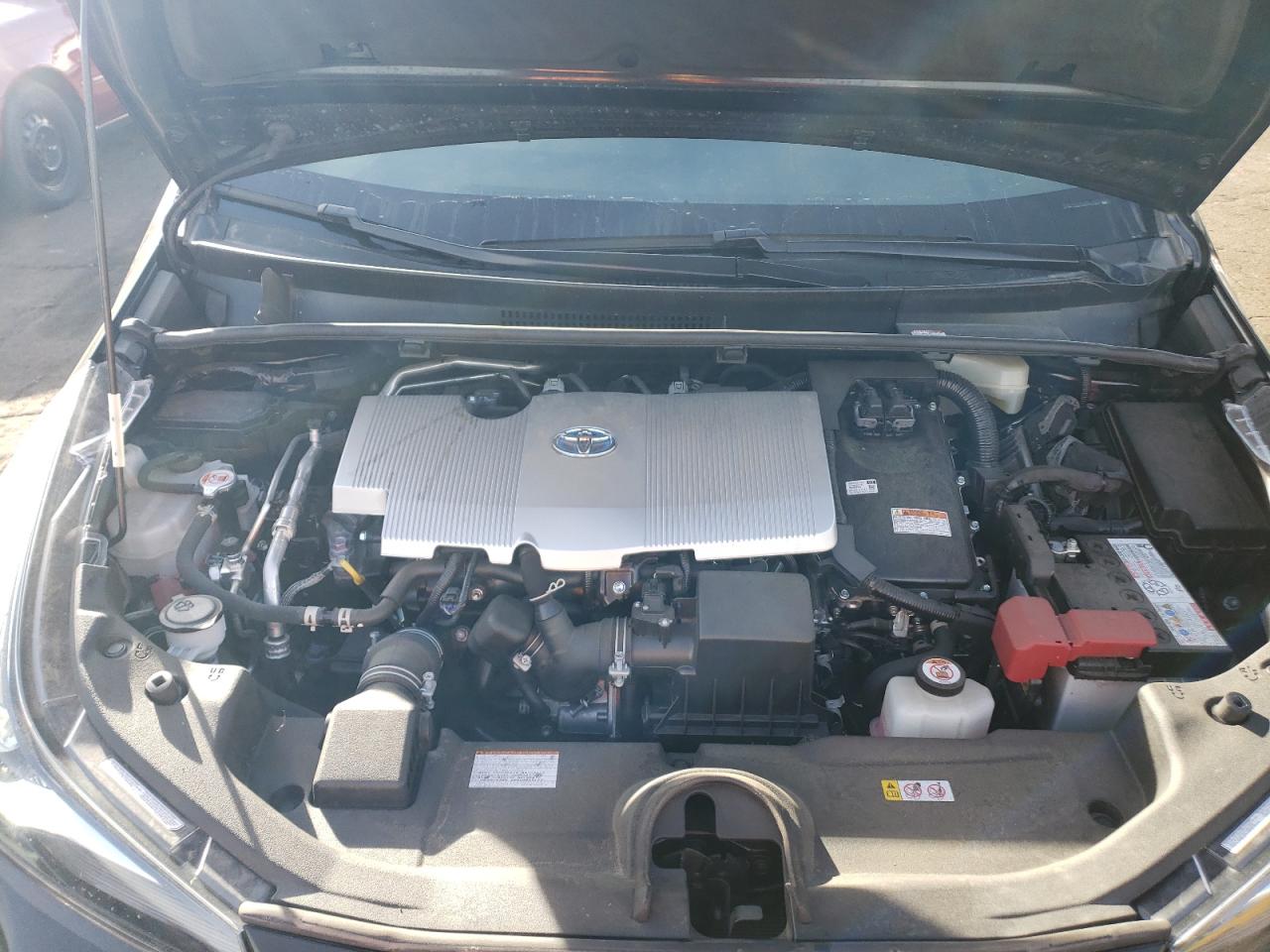 2022 Toyota Prius - Image 12