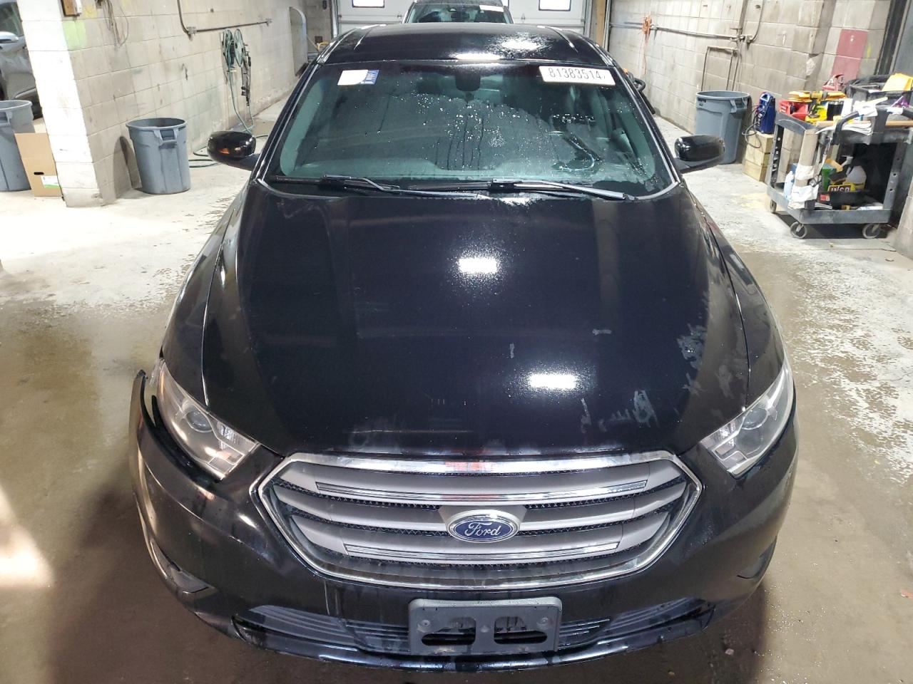 2016 Ford Taurus - Image 5