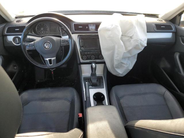  VOLKSWAGEN PASSAT 2013 Сірий