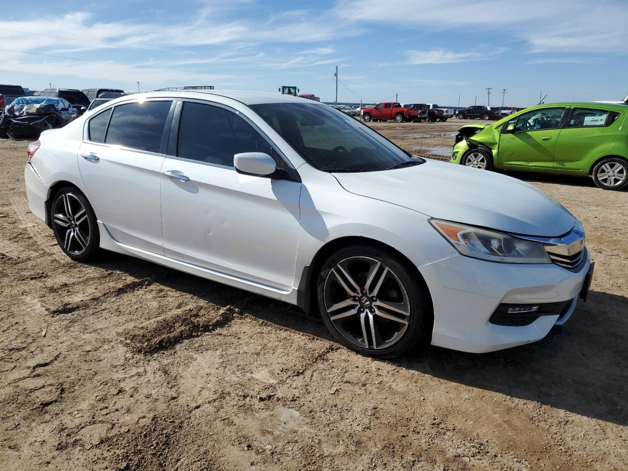 2016 Honda Accord - Image 4