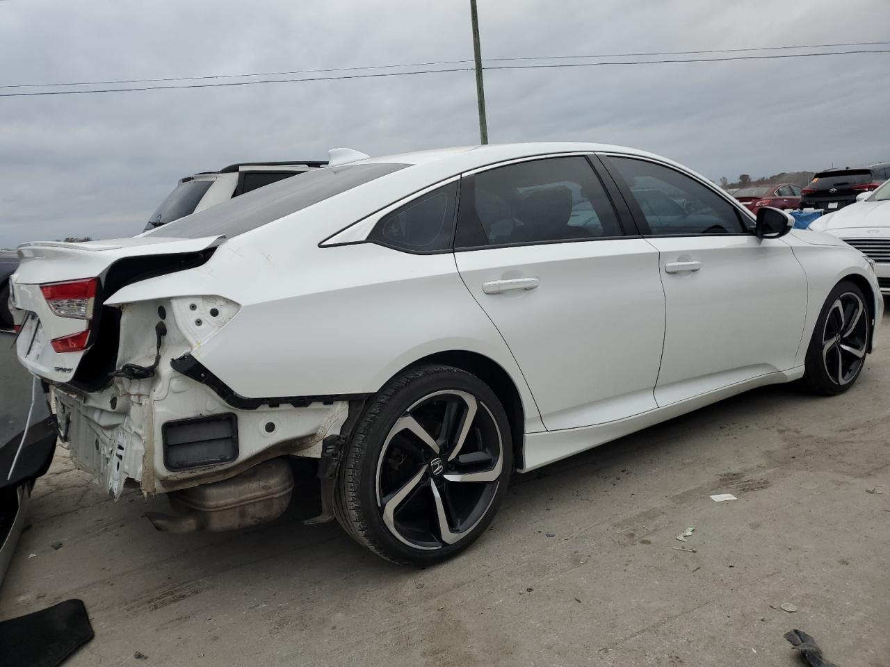 2020 Honda Accord - Image 3