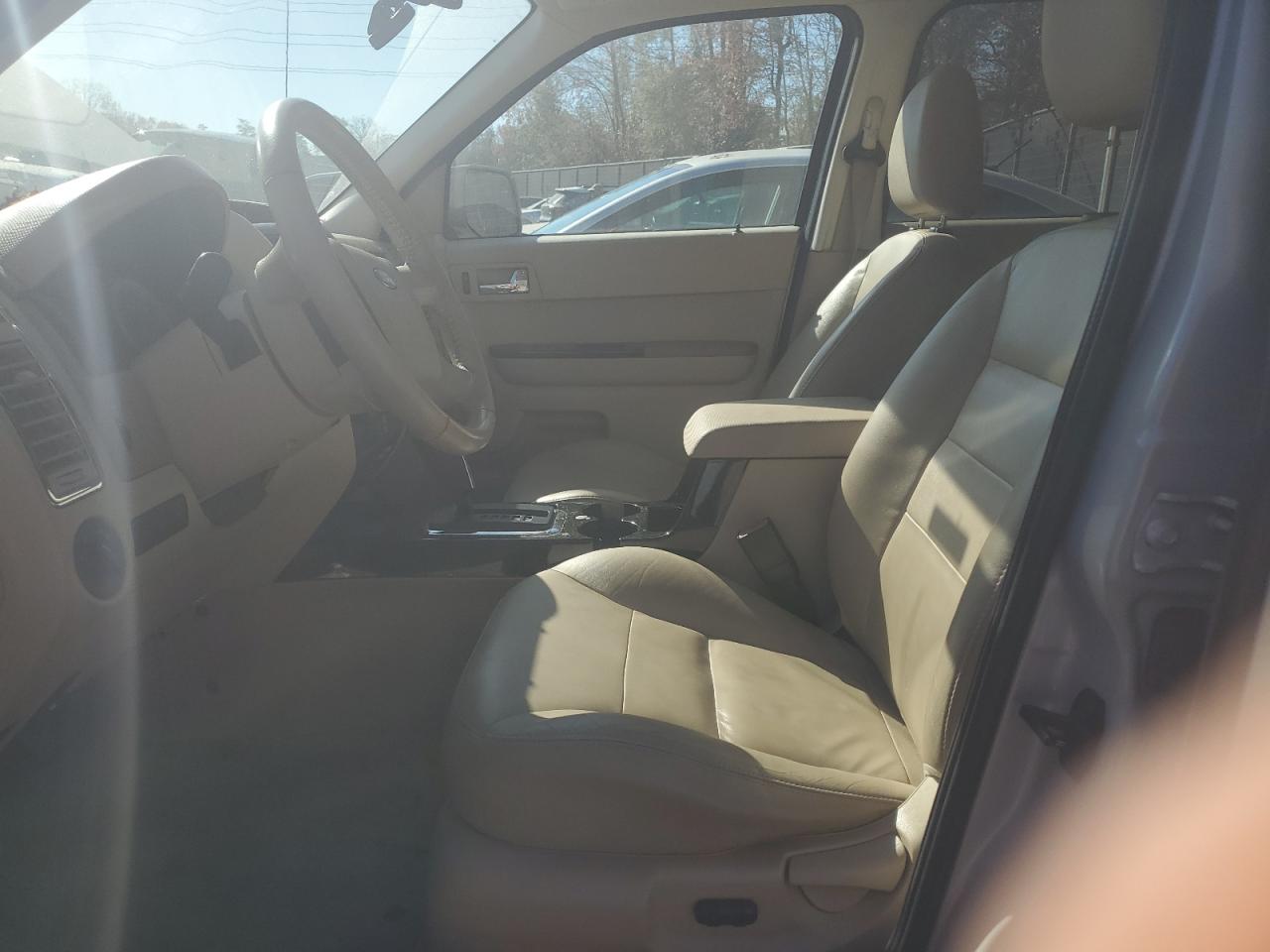 2008 Ford Escape - Image 7