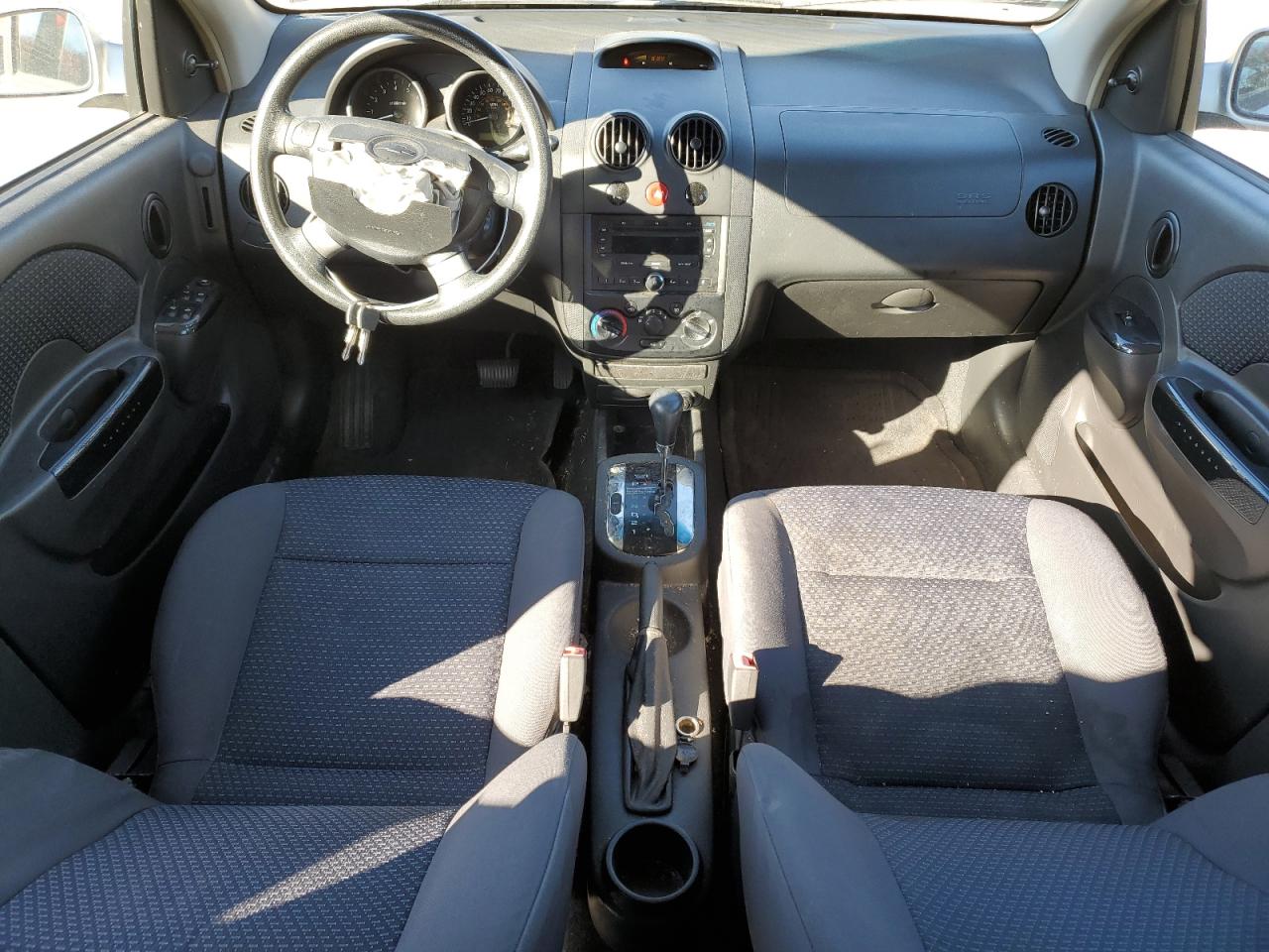 2006 Chevrolet Aveo - Image 9