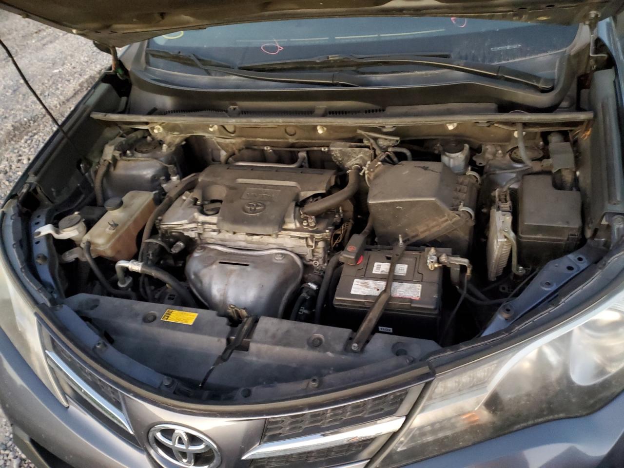 2014 Toyota RAV 4 - Image 12