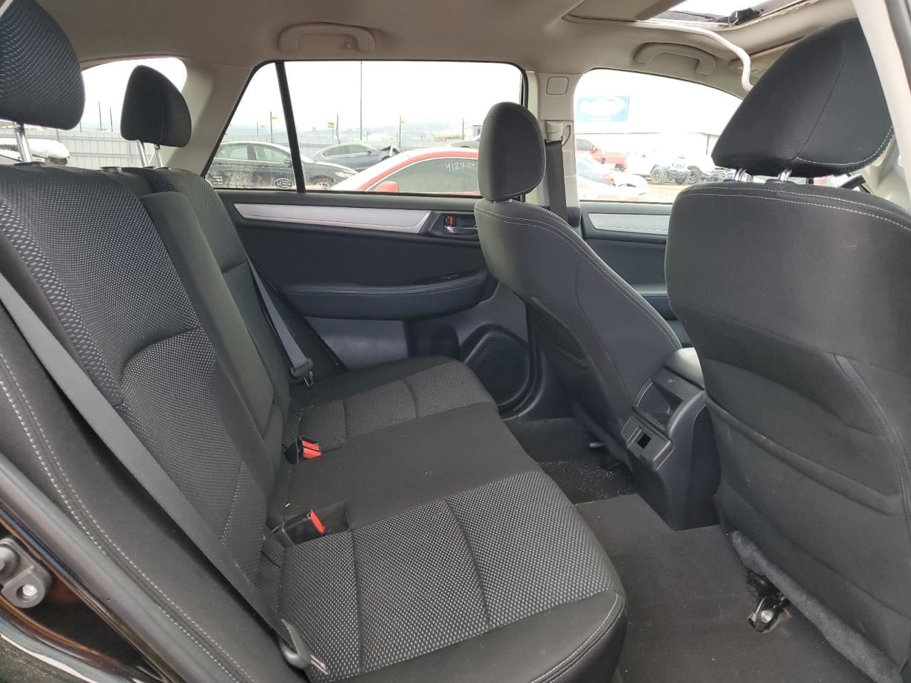 2019 Subaru Outback - Image 11