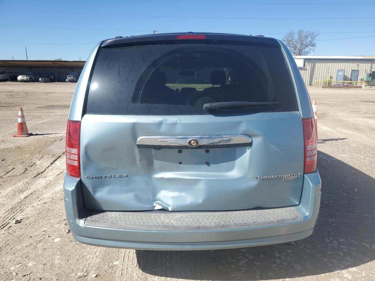 2010 Chrysler Town & Country Touring VIN: 2A4RR5D13AR189015 Lot: 81198044