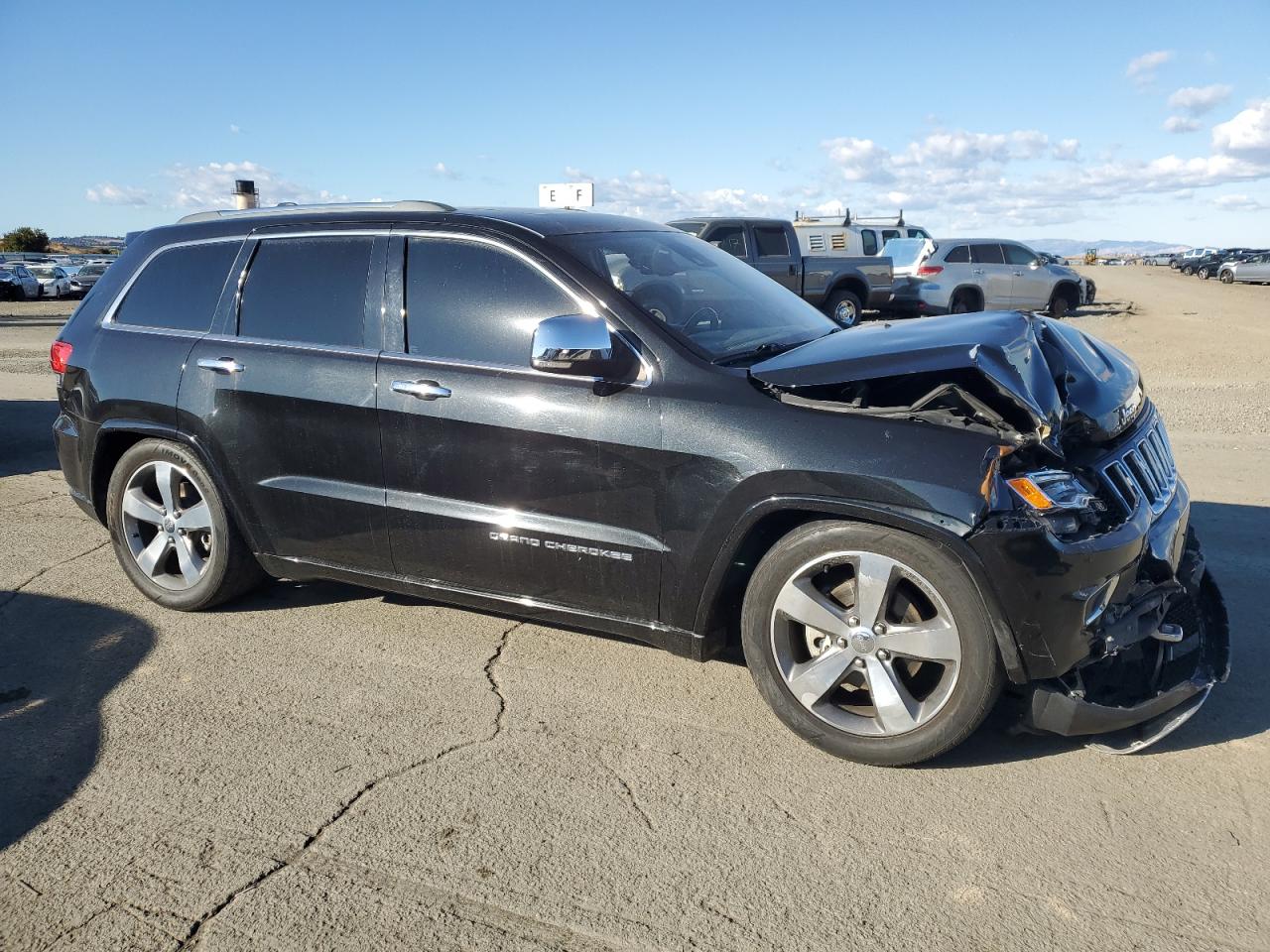 2015 Jeep Grand Cherokee - Image 4