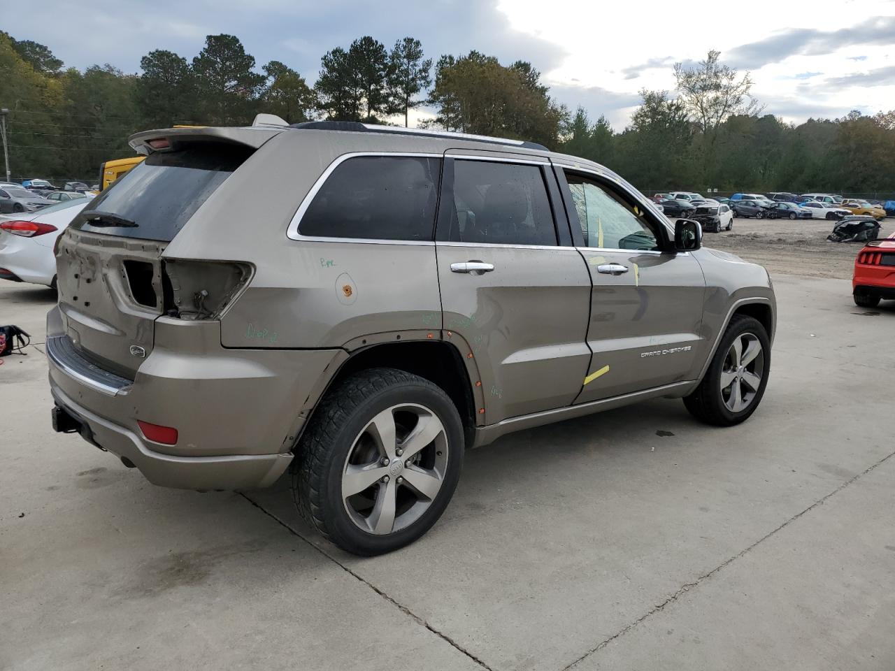2016 Jeep Grand Cherokee - Image 3