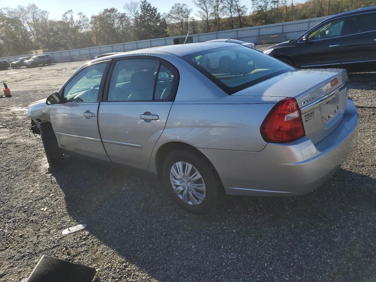 2008 Chevrolet Malibu - Image 2