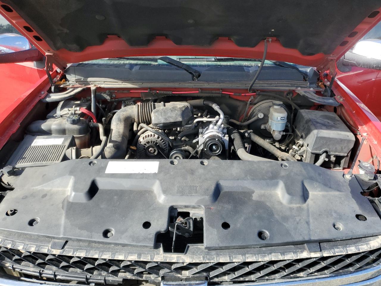2008 Chevrolet Silverado - Image 11