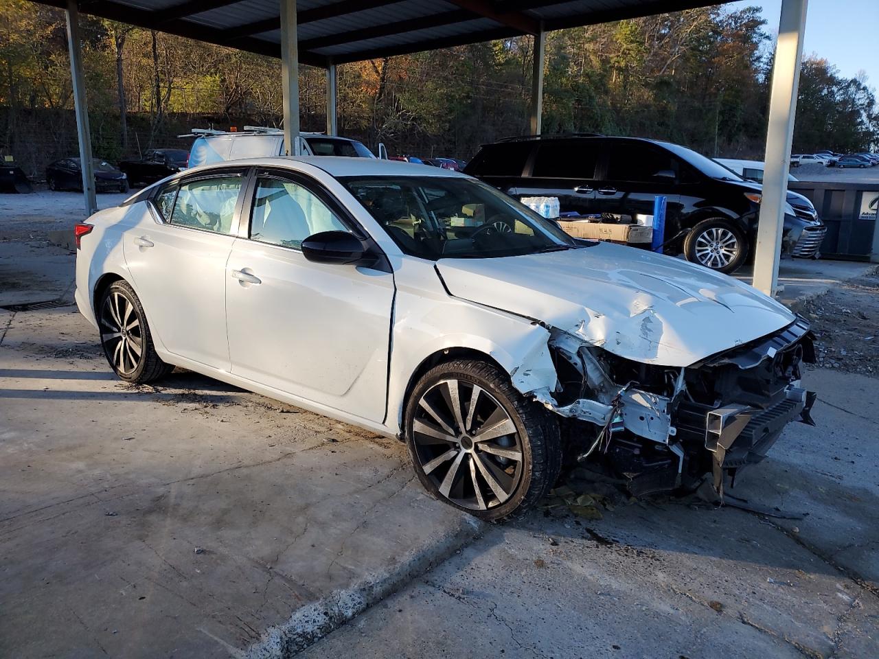 VIN 1N4BL4CV2MN336004 2021 NISSAN ALTIMA no.4