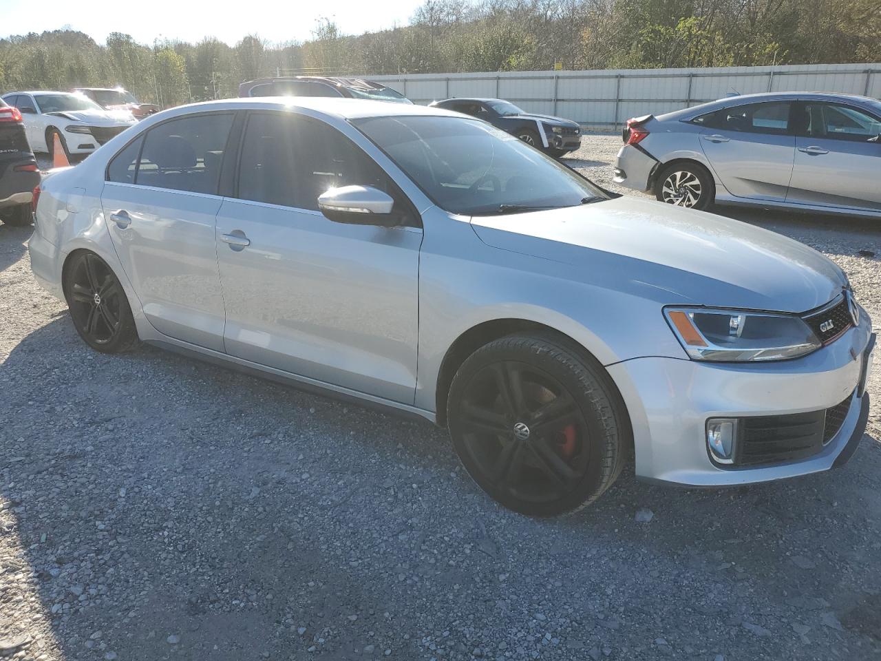 2015 Volkswagen Jetta - Image 4