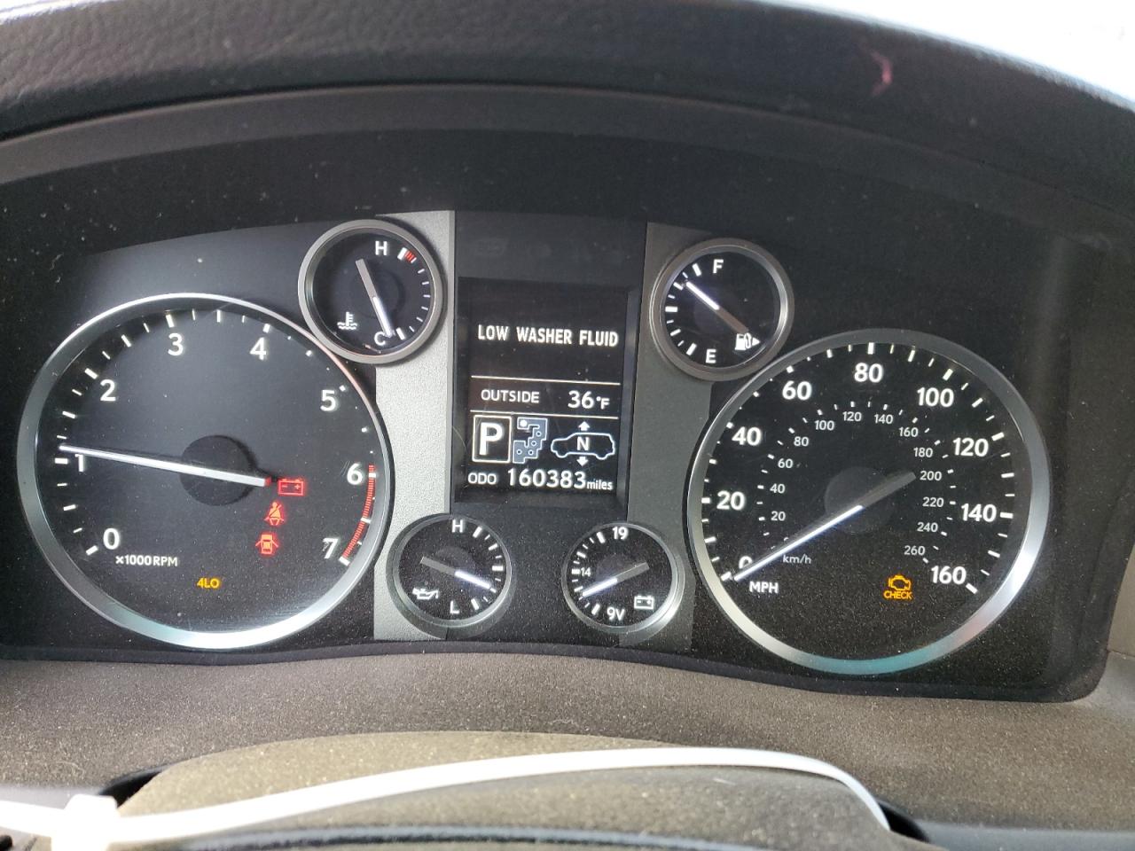 2013 Lexus LX - Image 9