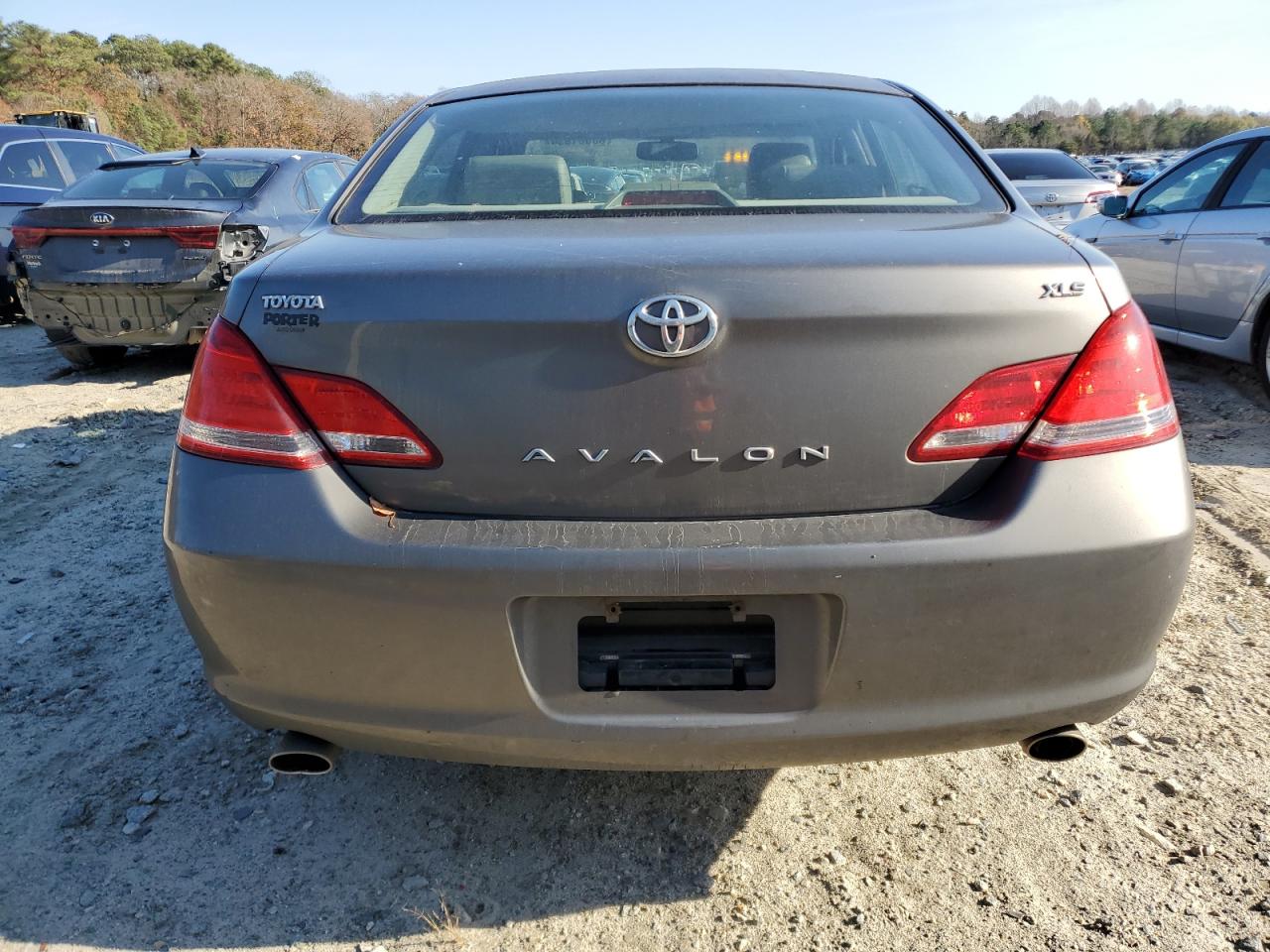 2005 Toyota Avalon Xl VIN: 4T1BK36B65U051589 Lot: 80561834