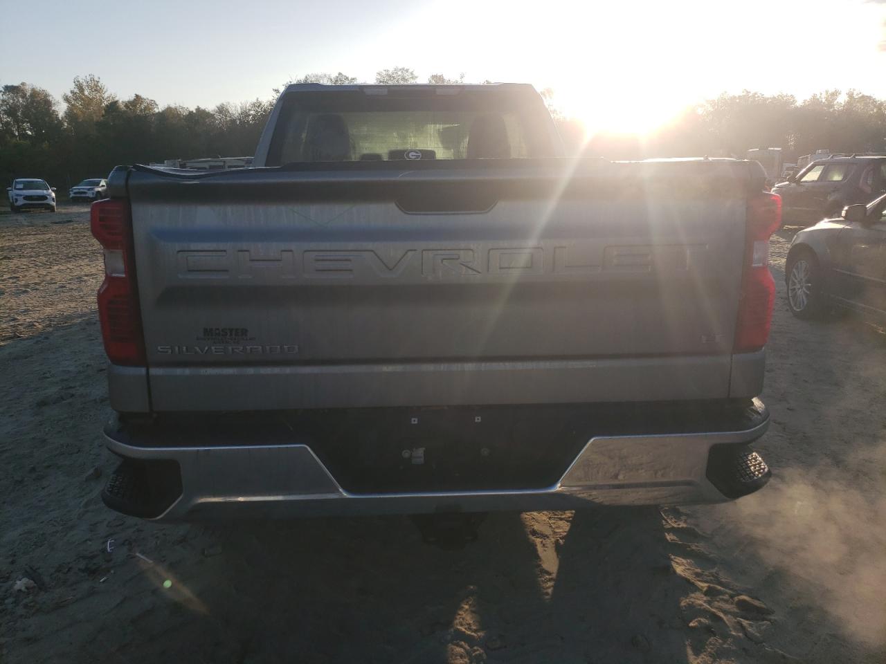 2020 Chevrolet Silverado - Image 6