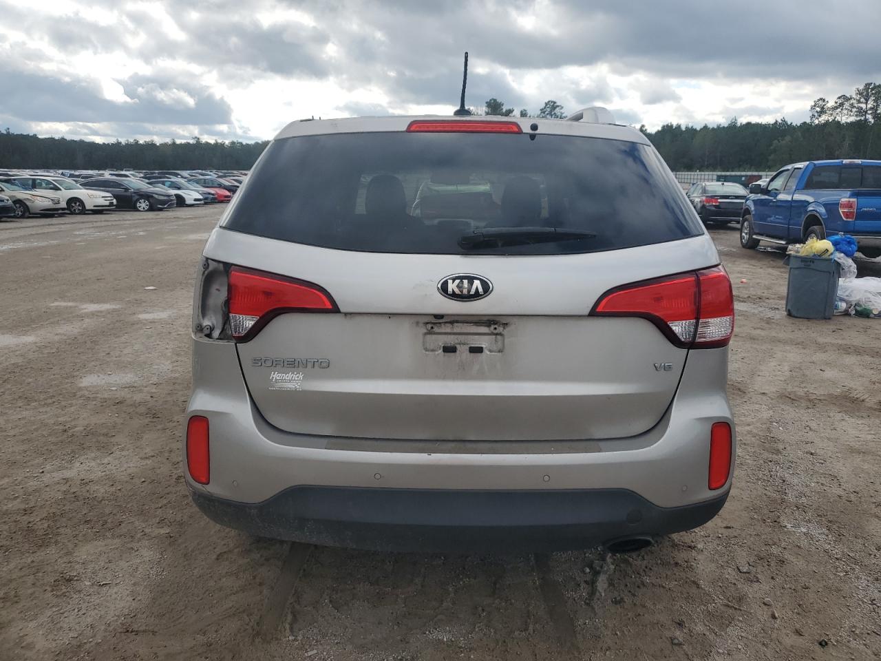 2015 Kia Sorento Lx VIN: 5XYKT4A70FG642997 Lot: 80118154