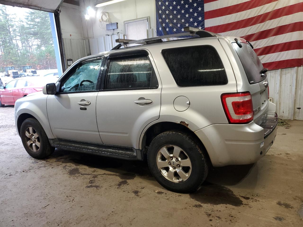 2011 Ford Escape - Image 2