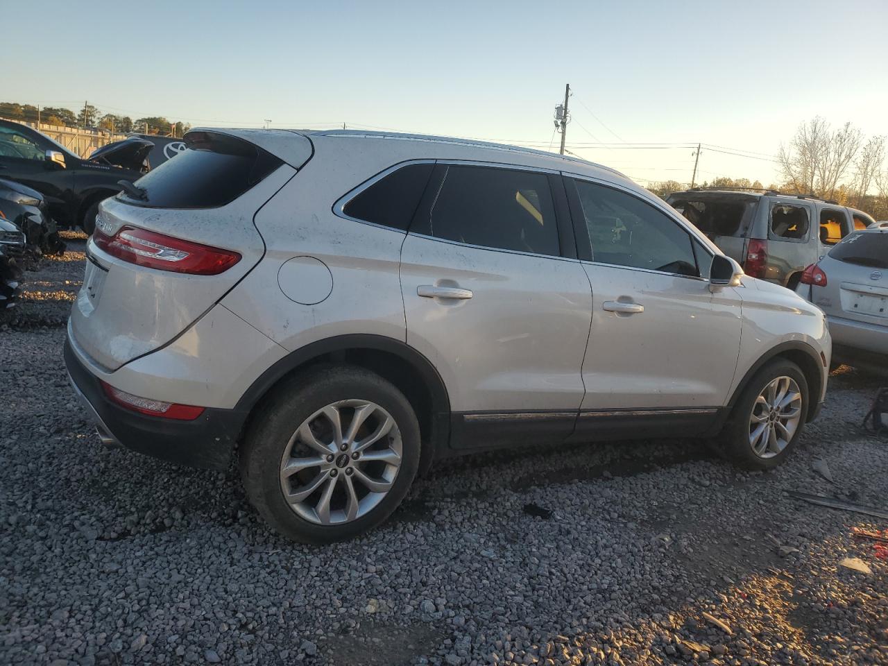 2019 Lincoln MKC - Image 3