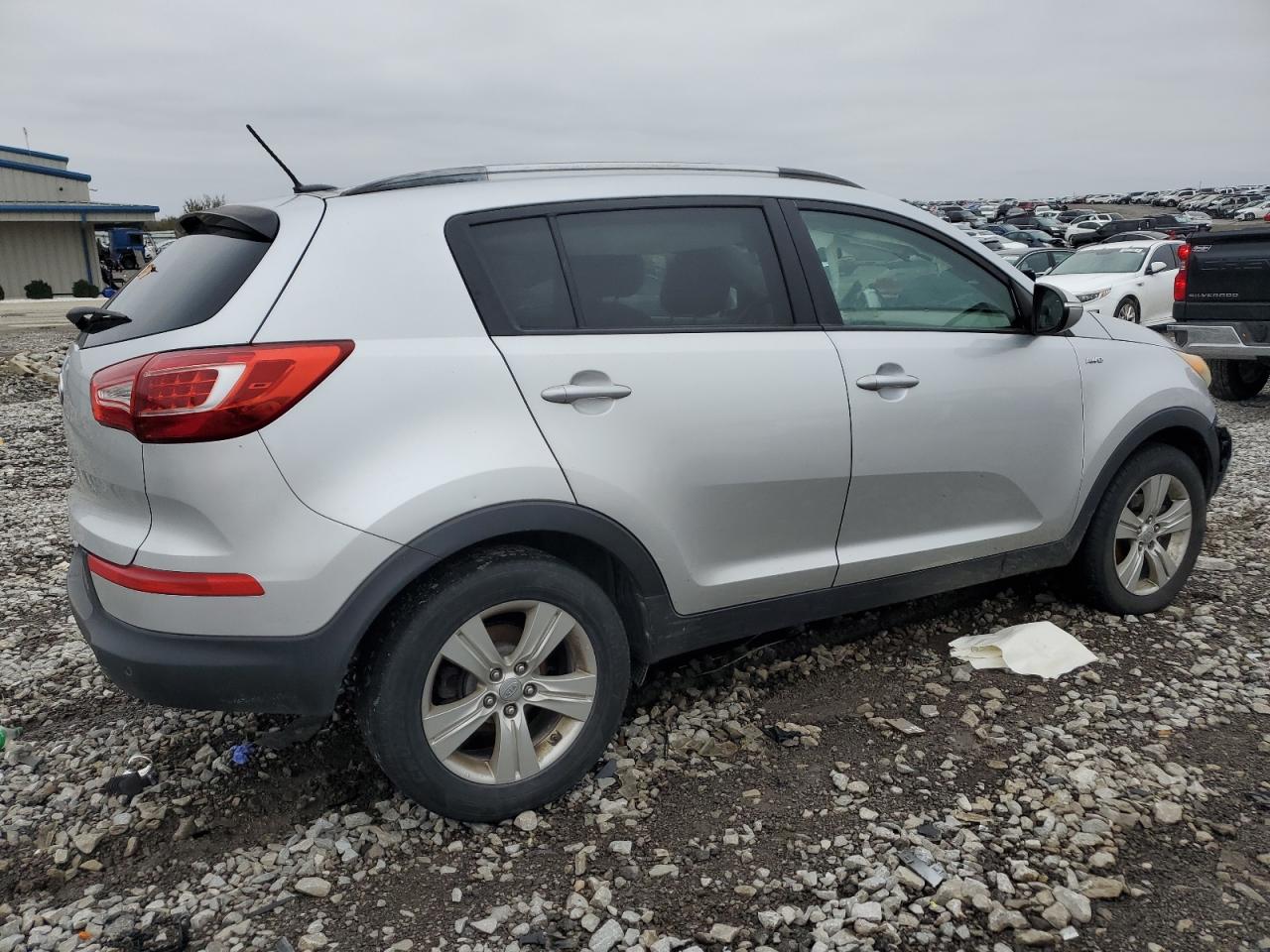 2011 Kia Sportage - Image 3