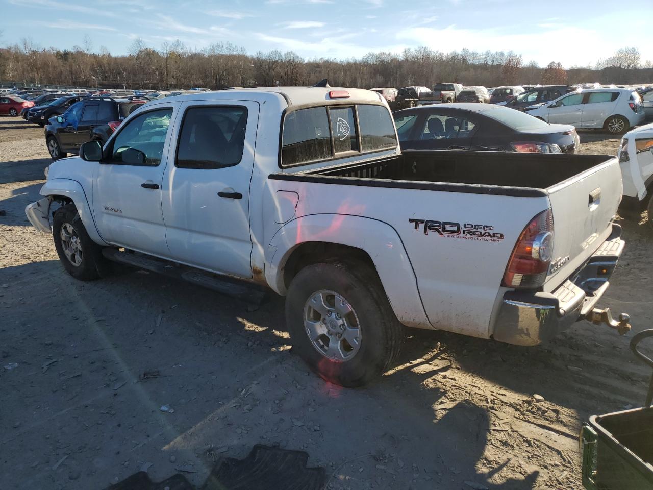 2012 Toyota Tacoma - Image 2